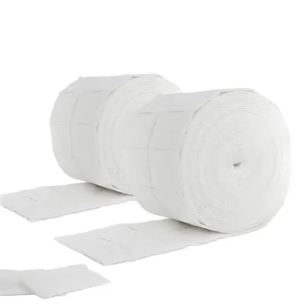 Waciki bezpyłowe nail Master pads Clavier, do paznokci, makijażu, w rolce 1000 szt. – 12 warstwowe